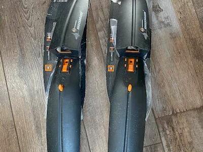 SKS Shockboard Front Fender (Black) (For 26-29 Inch)