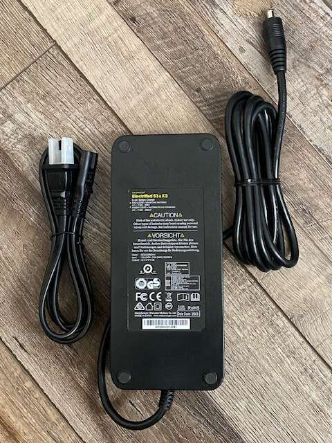 VanMoof charger for S3/X3 & S4/X4