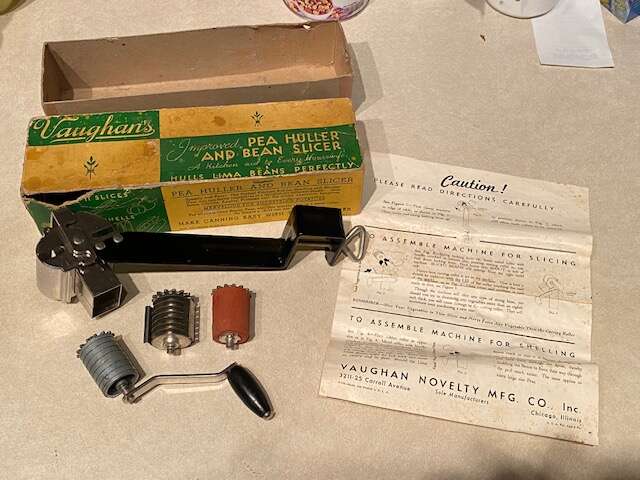 Antique Vaughan’s Improved Pea Huller and Bean Slicer