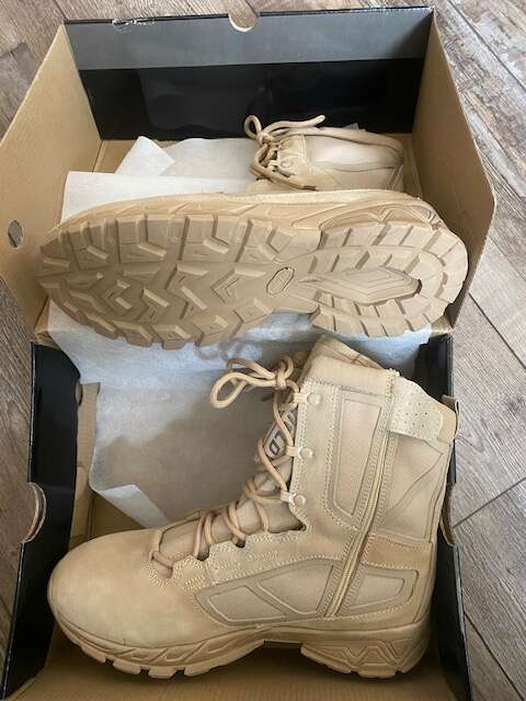 RIELD Men's Military Tactical Side Zipper Combat Boots (Sand 10)