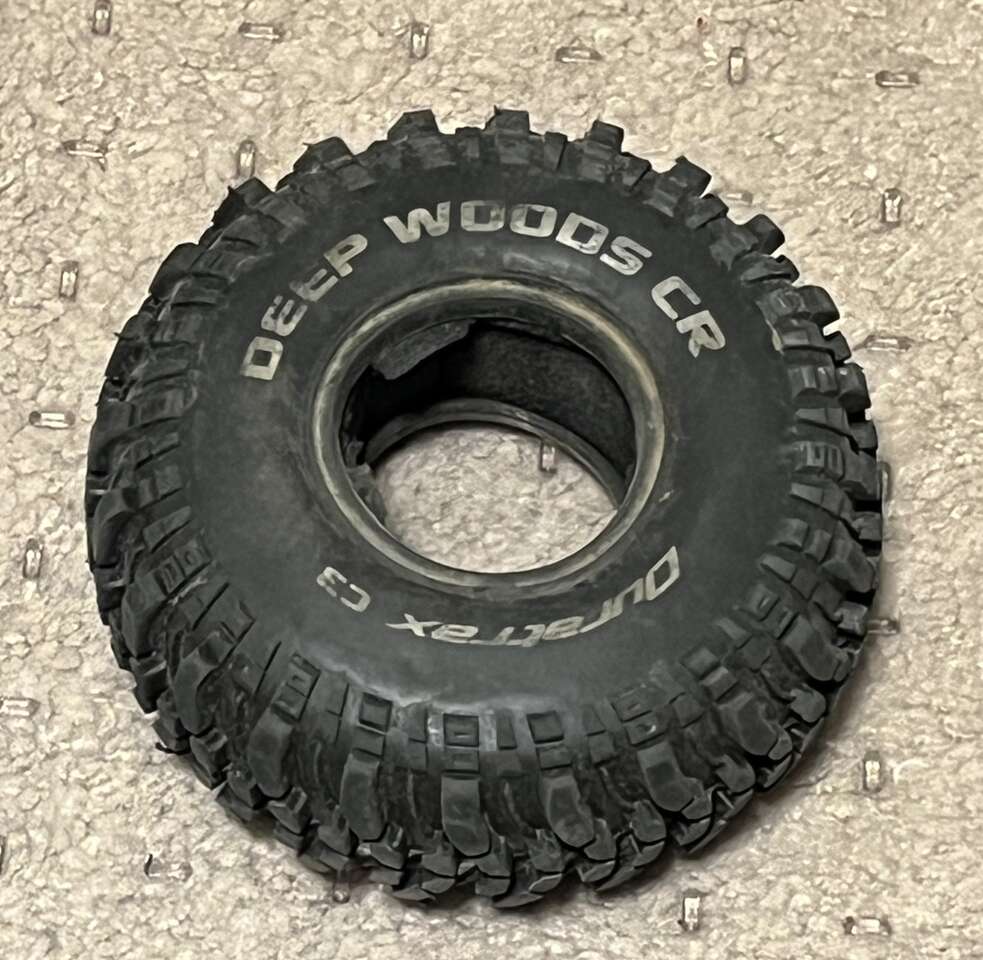 Duratrax Deep Woods CR 2.2″ C3 Crawler Tire