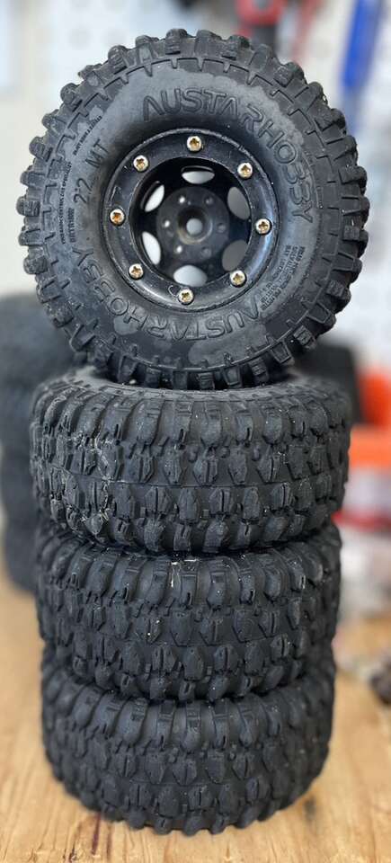 Goolsky Auster 2.2 Tire/Rim Combo