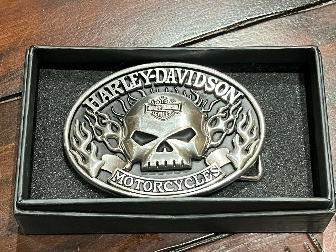 Harley Davidson Mens Skull Fire Buckle