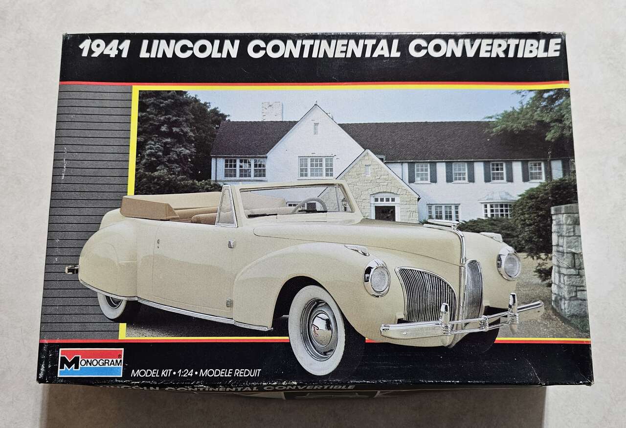 Vintage Monogram 1941 Lincoln Convertible 1/24 Scale Kit