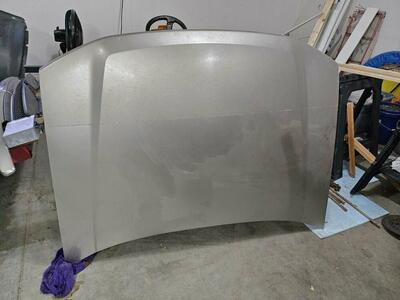 Chevy Trailblazer Hood