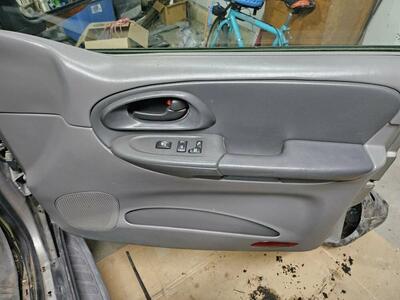 Chevy Trailblazer Doors
