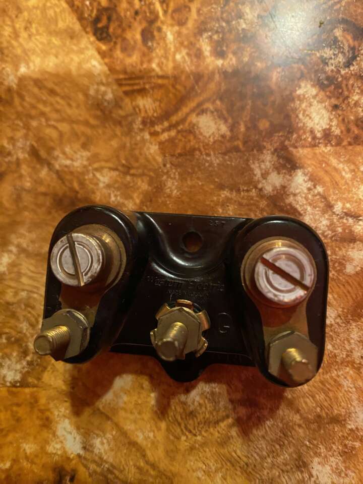 Vintage Western Electric Wire Mounting Block