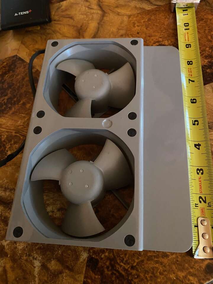 3 apple power mac G5 case fans