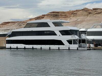 July share Available 2025/26 Adonia 22 x 95 All Aluminum 5 Deck Hard Top