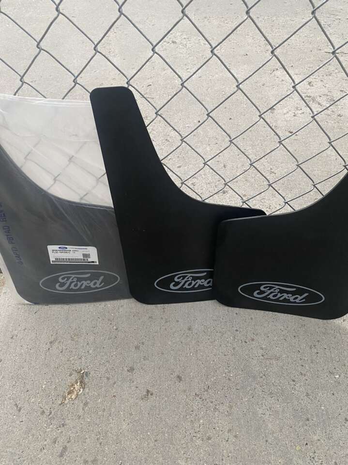 4 Ford Mud flaps