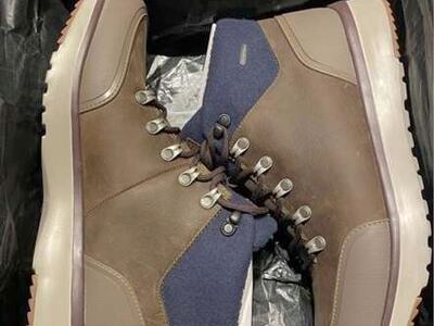 Mens Uggs Leather Boots