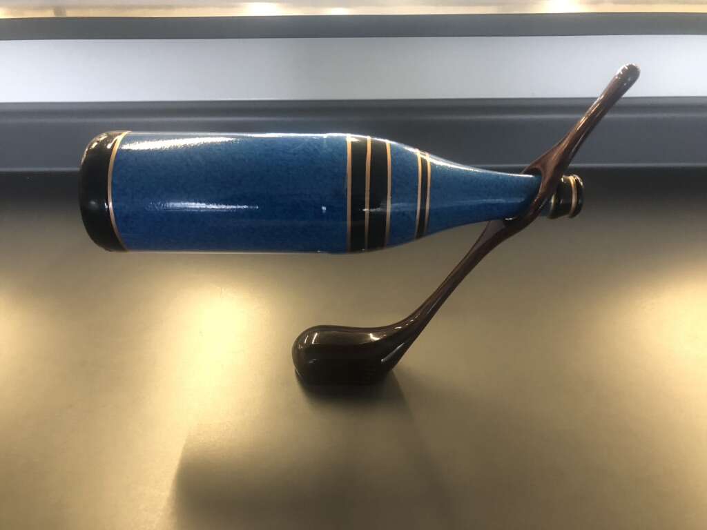 Golf Club Wine Bottle Holder!