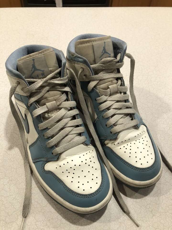 Nike Air Jordan High Top University Blue! W8, M6.5