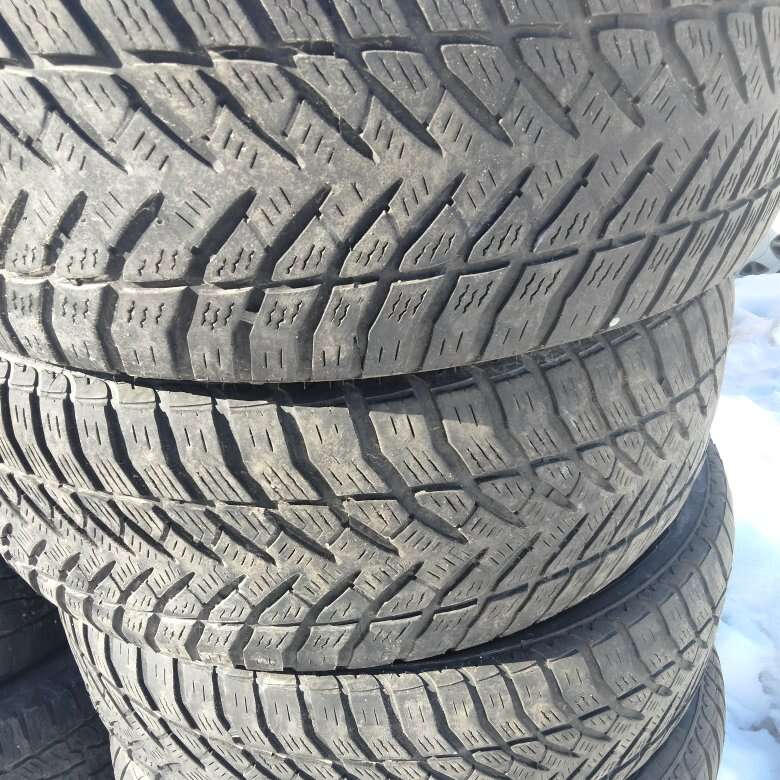 4 225/60R18 Goodyear Eagle Enforcer Winter studles