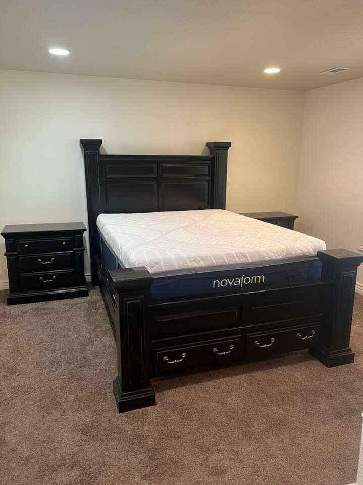 Queen Bed And Nightstands Furniture