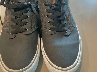 Perfect Mans Vans 11.5