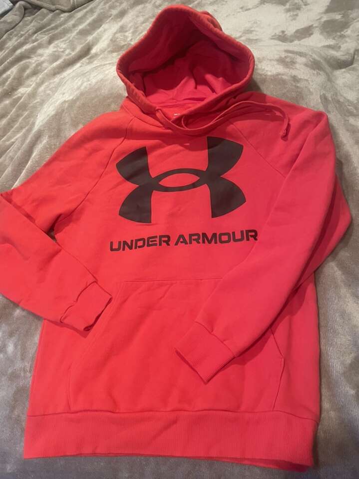 Under Armour Hoodie Small