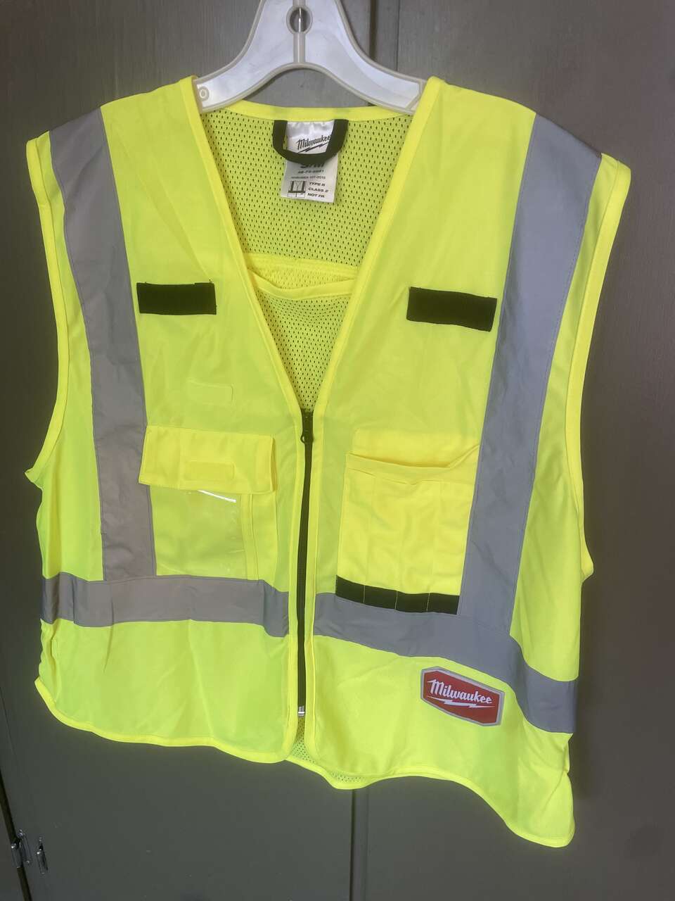 Milwaukee Safety Vest NEW