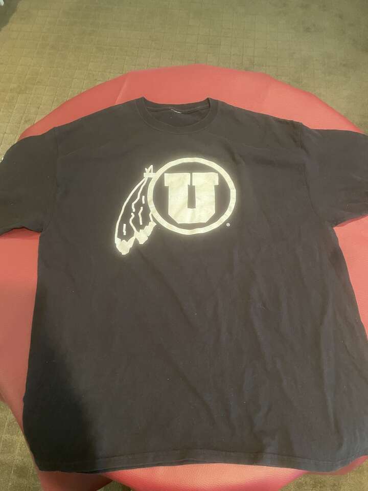 Utah Utes Black T-Shirt Large