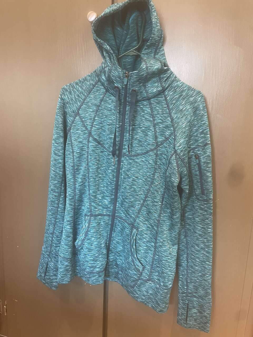 Athleta Hoodie Women’s Medium