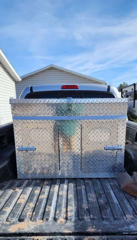 UTV, truck and trailer dog boxes