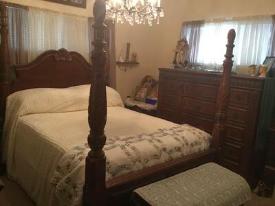 Queen 5 Piece Solid Cherry Wood 4 Poster Bedroom Set