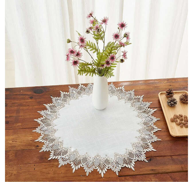 White/Beige Lace Round Table Topper