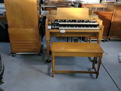 Hammond B3 and A31 Tallboy leslie speaker