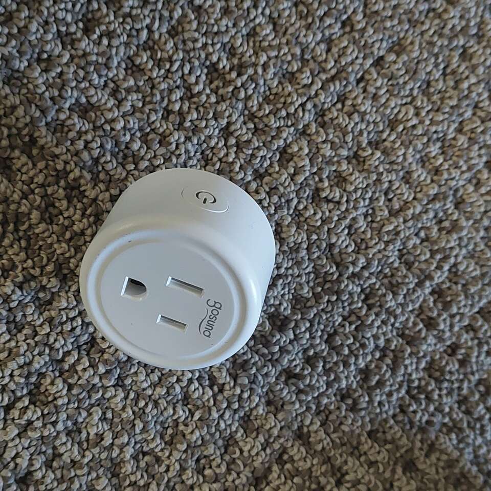 Smart plug