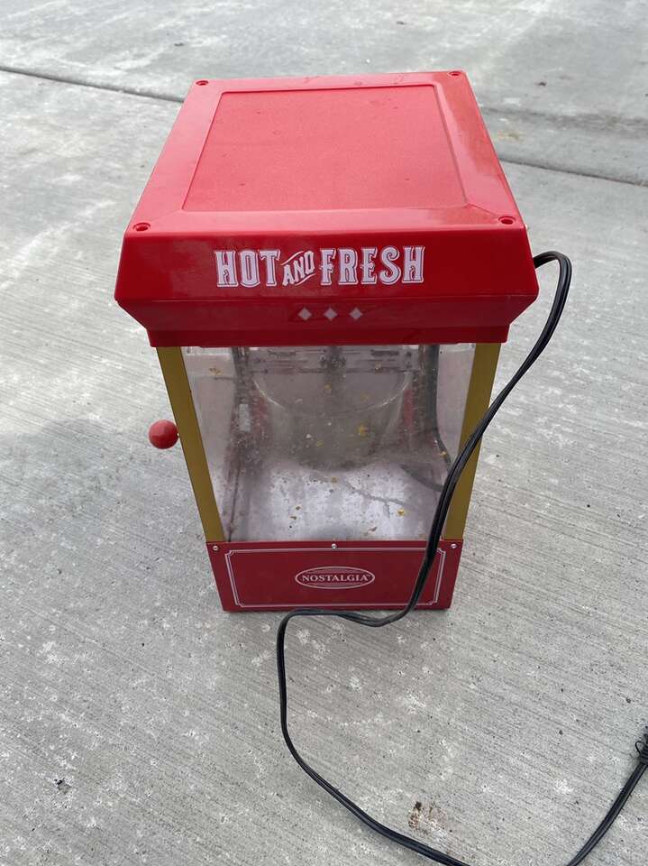 Small Table Top Popcorn Popper