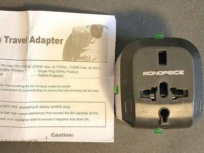 Monoprice Compact Cube Universal Travel Adapter - US, Aus/NZ, EU, GB