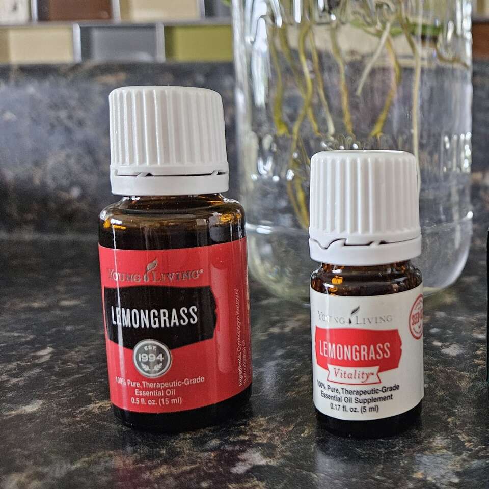 Young living  Essential Oil lemongrass- unopened