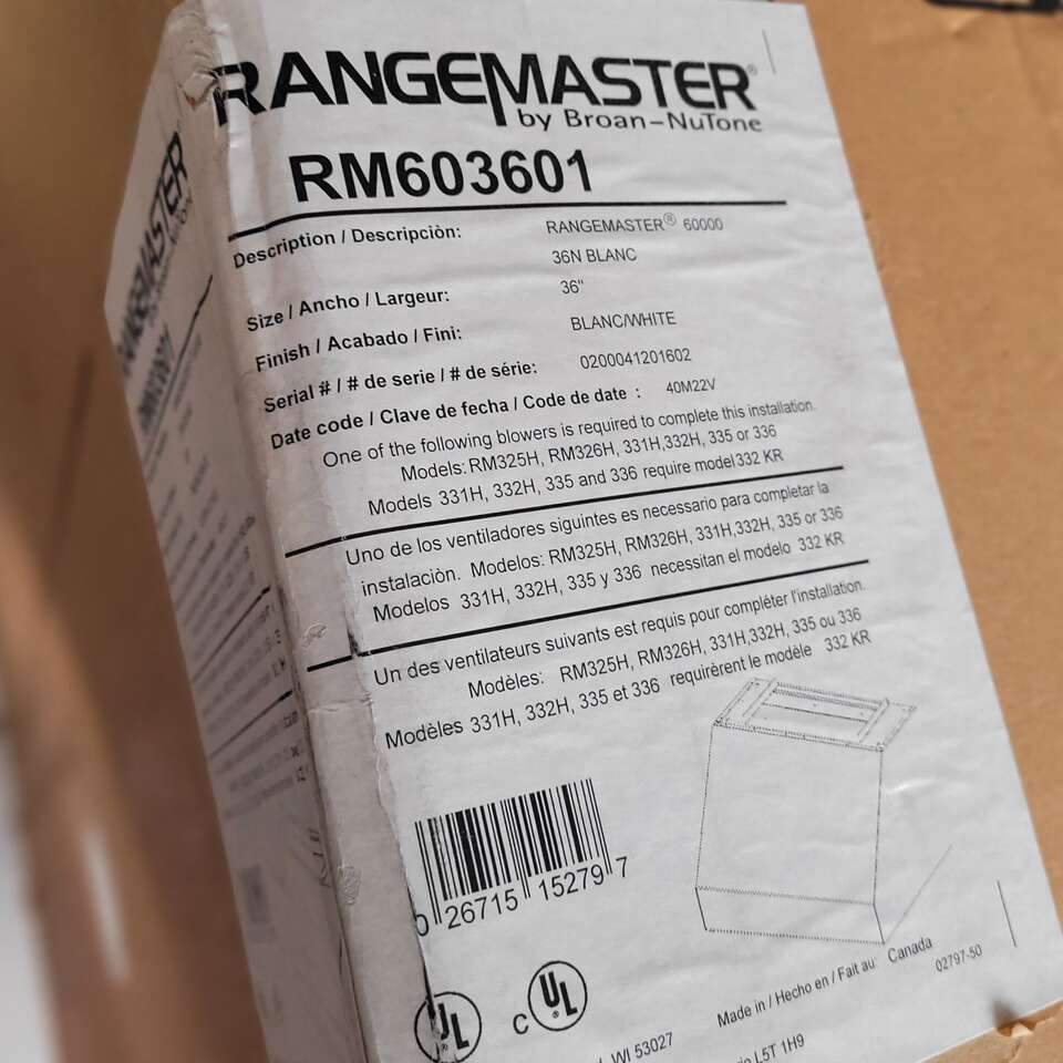 New 36" white range hood broan rangemaster