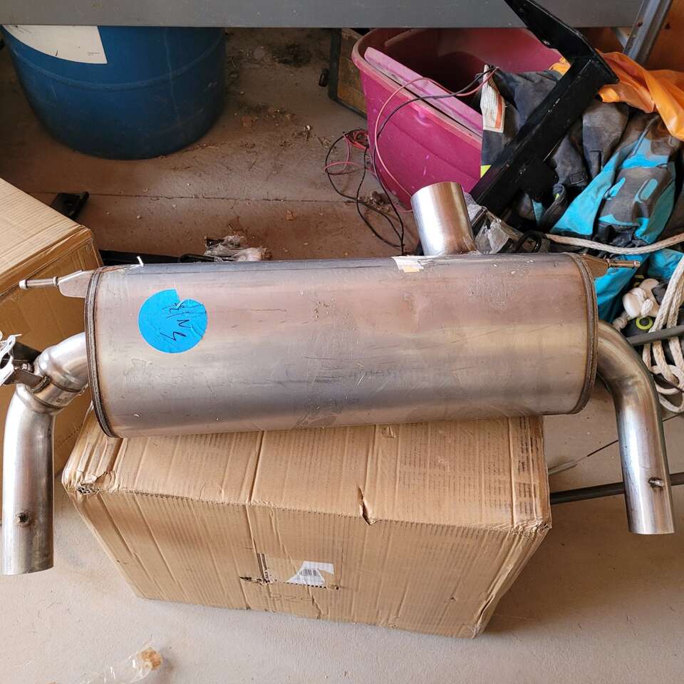 Genuine BMW 14-16 M2 M235i M235iX Silencer Muffler