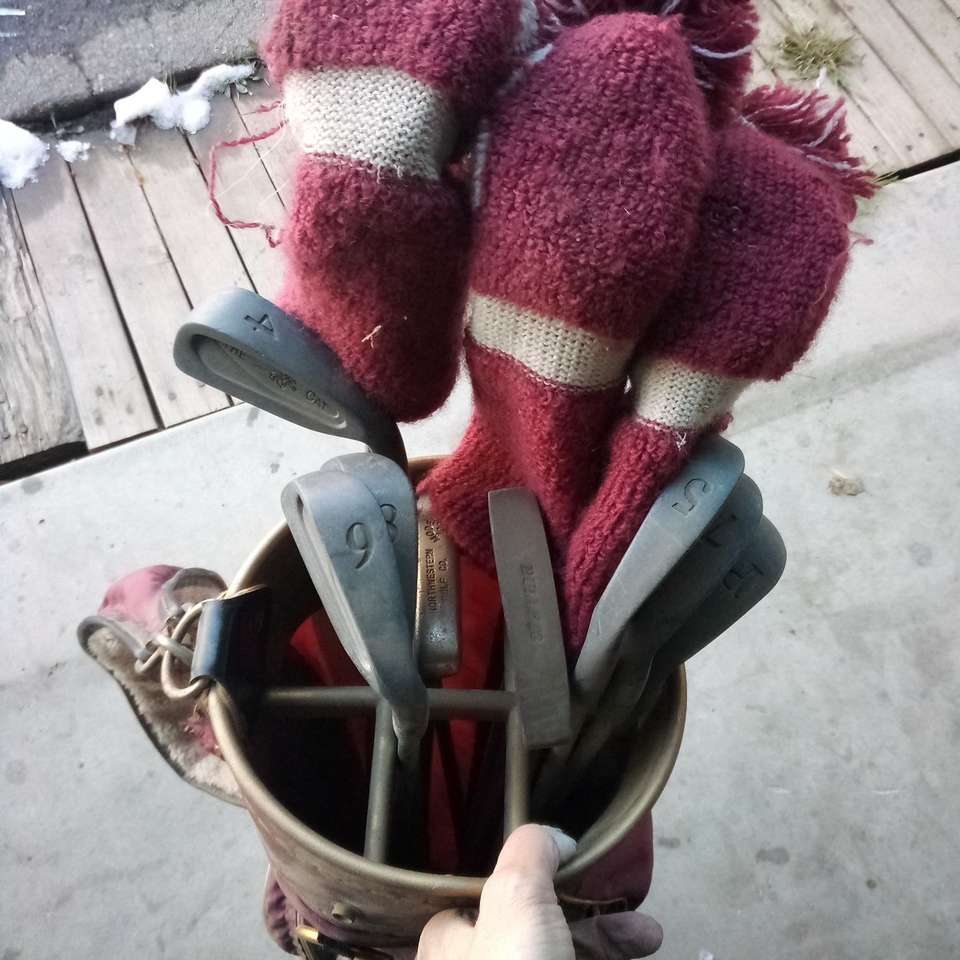 Golf Clubs - Full set w/Putter