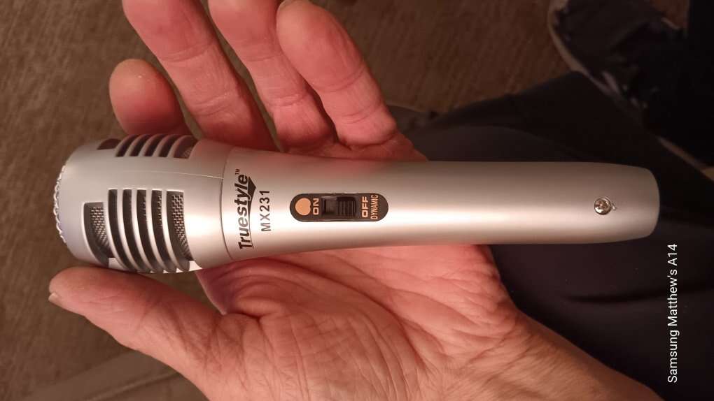 Microphone