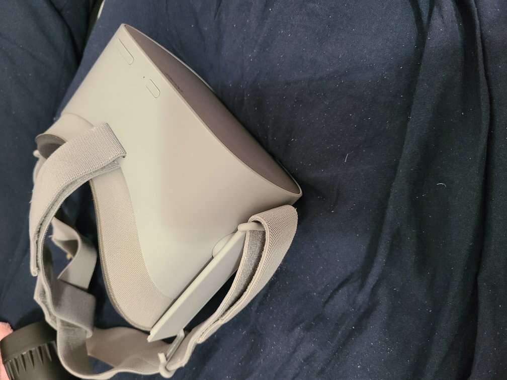 PRICE DROP !!! Oculus Go - all in one Headset