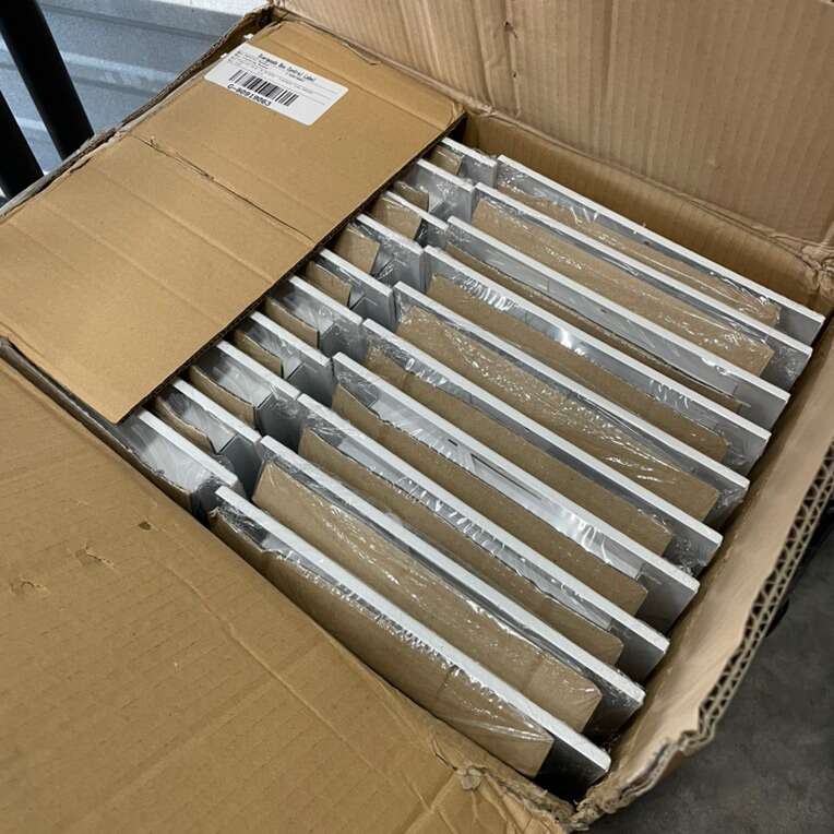 TRUaire 132M 12x08 Vents NEW