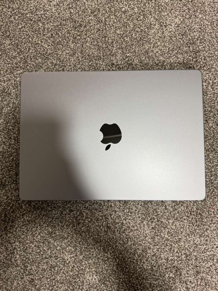 MacBook Pro M1 Pro 14 Inch