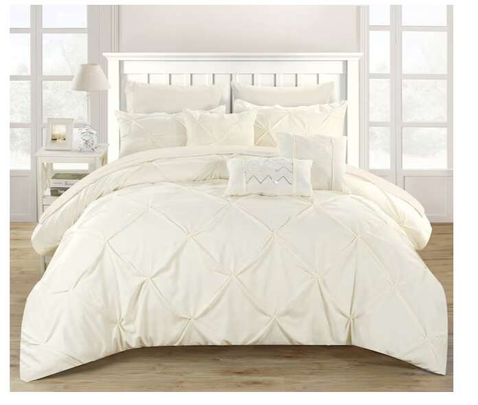 Chic Home Design Hannah 10-Piece Beige Queen Comforter Set