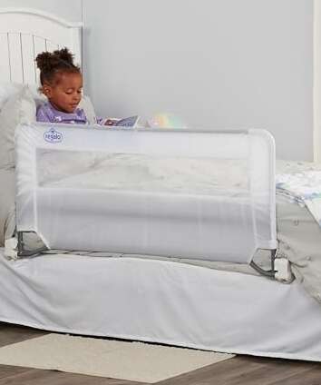 Regalo Swing Down Bedrail Child Toddler Sleep Safety Bed Guard White