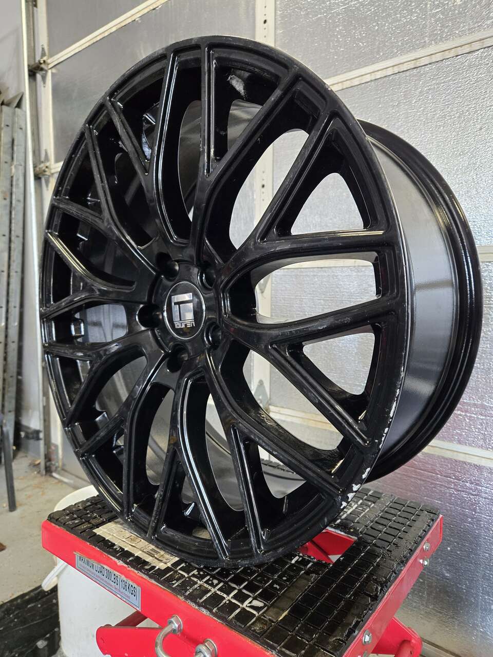 2 Touren TR76 Gloss Black Wheels with Alloy Steel 20X8.5