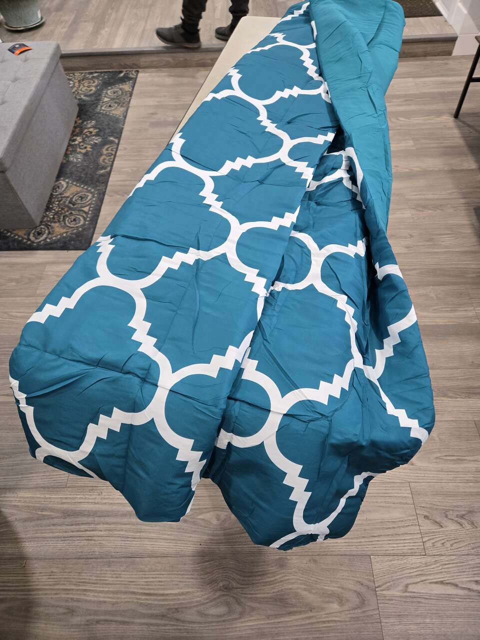 Teal Trellis Twin/Twin XL Comforter and Sham
