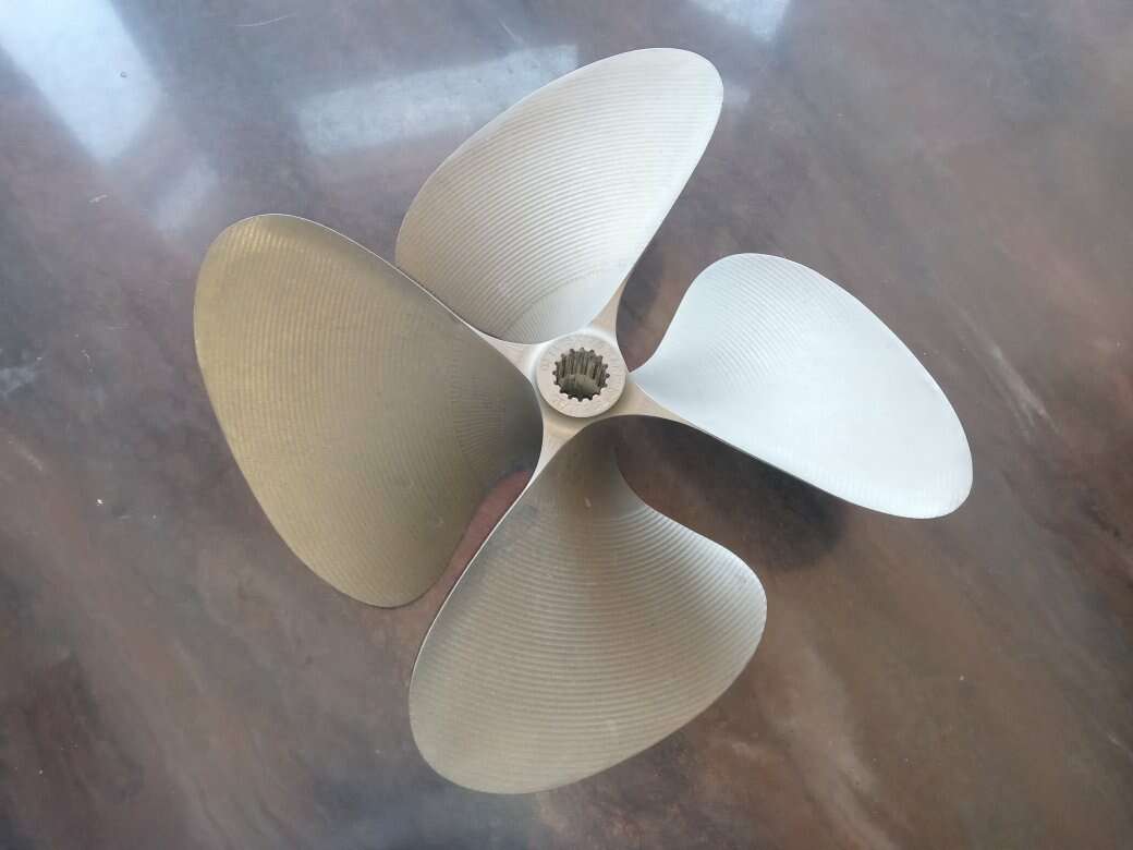 Prop Mastercraft Spline 4 Blade 14,75x17.5