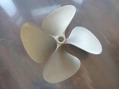 Prop Mastercraft Spline 4 Blade 14,75x17.5