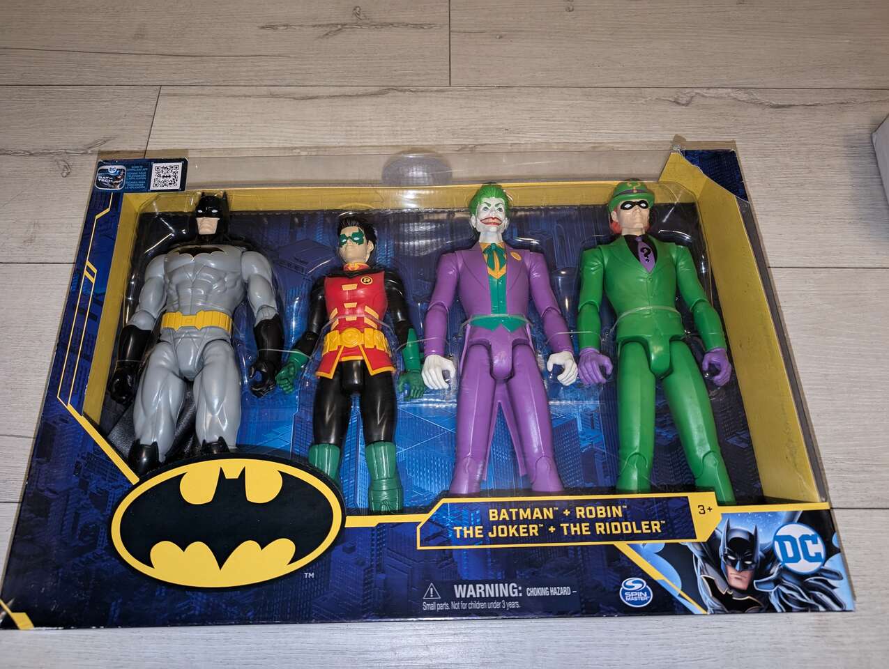 DC COMICS BATMAN & ROBIN VS. THE JOKER & MR. FREEZE 2022 12" ACTION FIGURES NIB