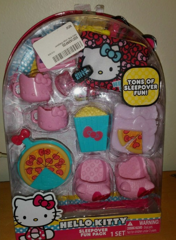 NEW Sanrio Hello Kitty SLEEPOVER Fun Pac