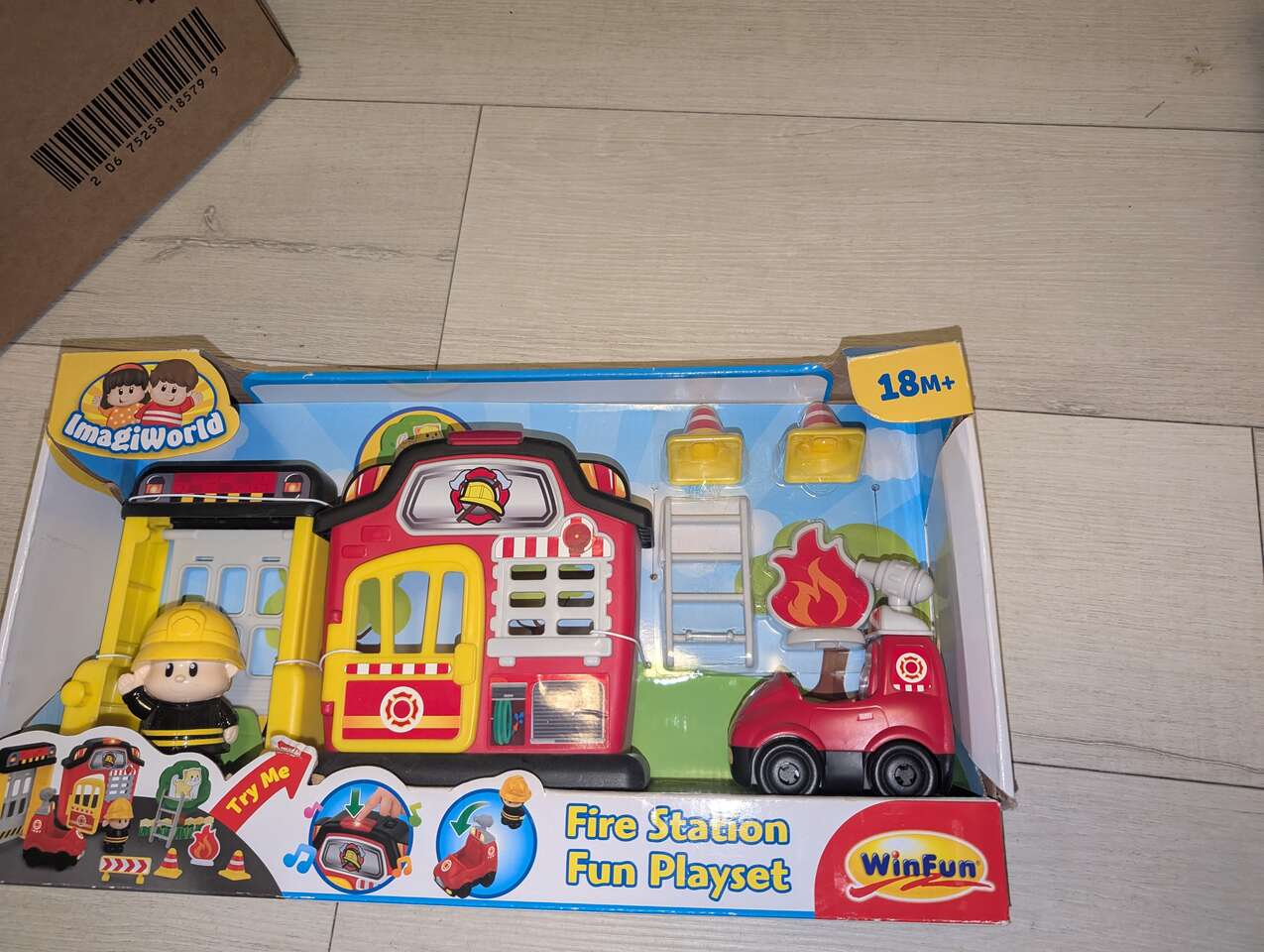 Imagiworld Fire Station Fun Plyset For Child Boys 18M+ - NEW IN BOX