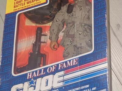 G.I.JOE DUKE HALL OF FAME ELECTRONIC LIGHT & SOUND BATTLE WEAPON VINTAGE IN BOX (1991)