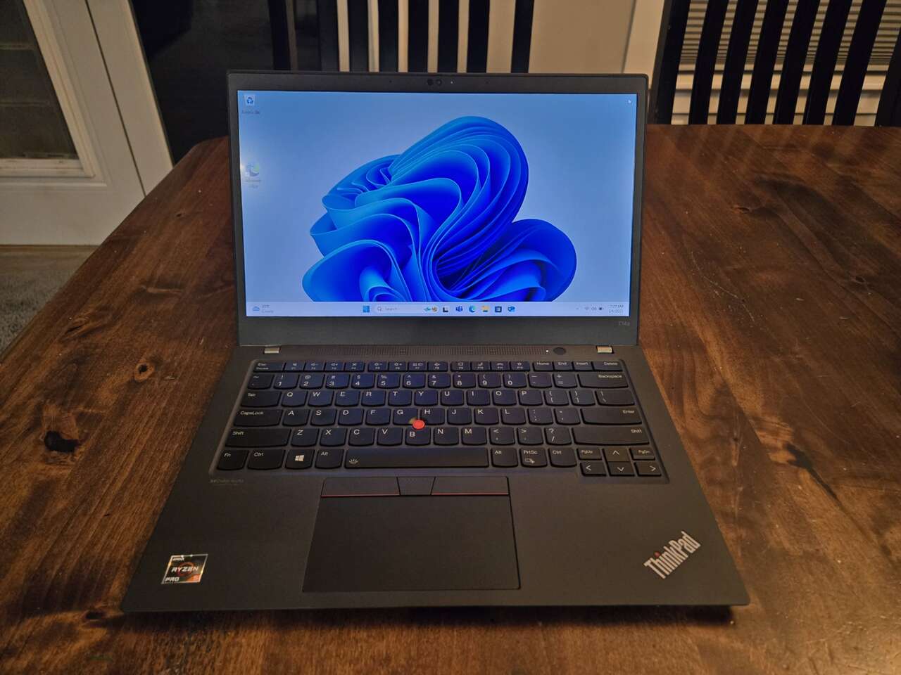 Lenovo ThinkPad 14" laptop. Perfect condition. AMD Ryzen 5 Pro, 16GB memory, 256GB SSD